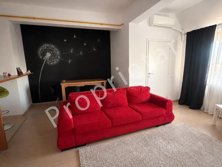 Apartament cu 2 camere semidecomandat în Gorjului