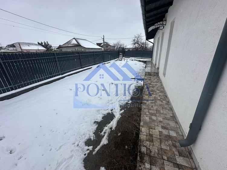 Casă individuală cu 3 camere cu Canalizare în Agigea