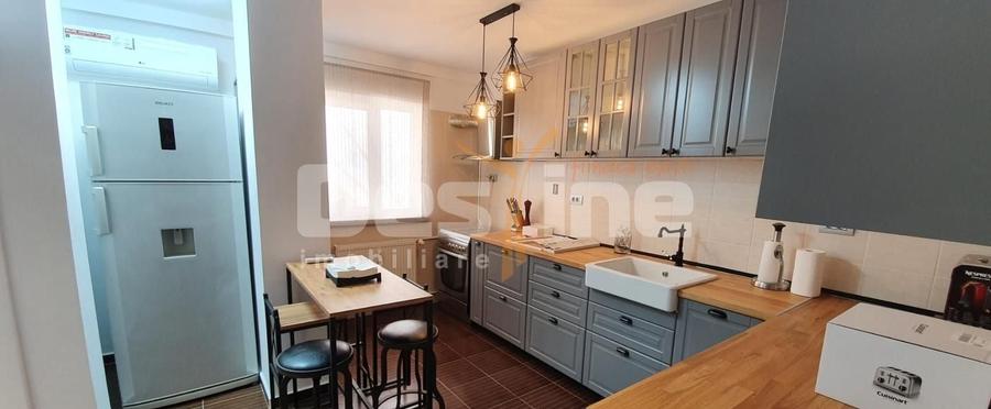 Apartament cu 3 camere decomandat, mobilat în Tineretului