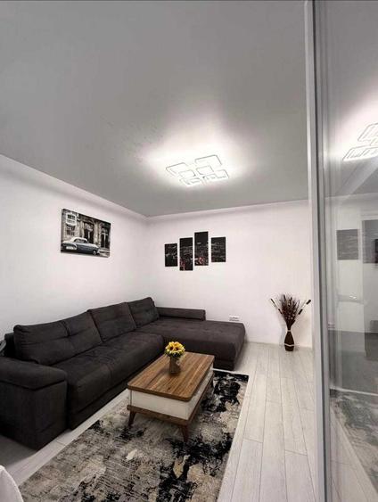 Apartament cu 2 camere semidecomandat în Chiajna