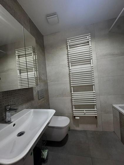 Apartament cu 2 camere semidecomandat, mobilat în Aviației