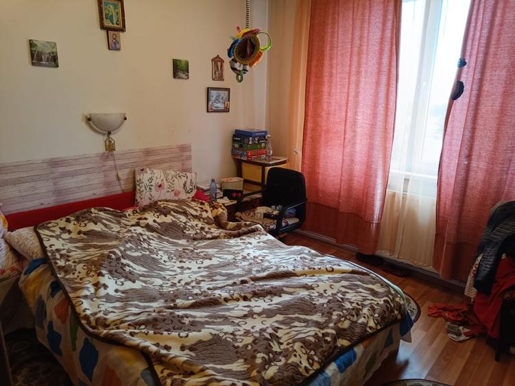 Apartament cu 3 camere circular în Astra