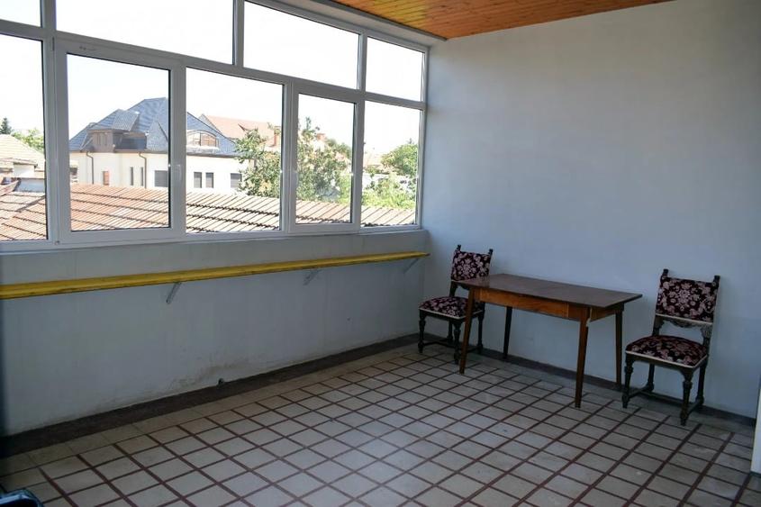 Apartament cu 4 camere circular, mobilat în Bălcescu