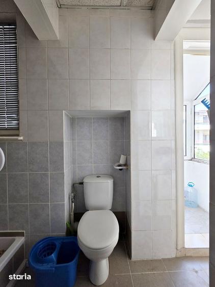 Apartament cu 3 camere decomandat în Floreasca