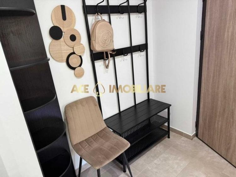 Apartament cu 2 camere semidecomandat, mobilat în Colentina