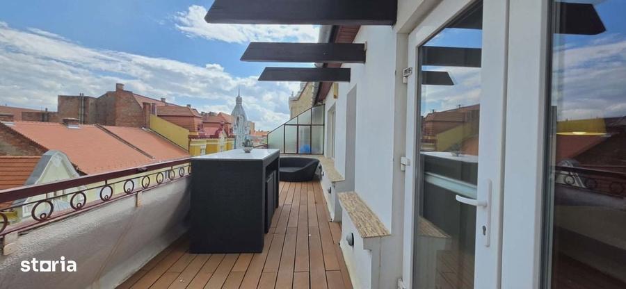 Apartament cu 4 camere în Central
