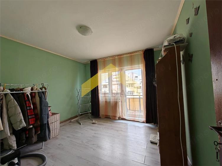 Apartament cu 2 camere decomandat în Micălaca