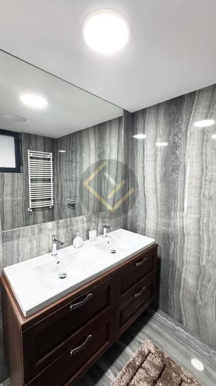 Duplex cu 4 camere cu Canalizare în Pipera