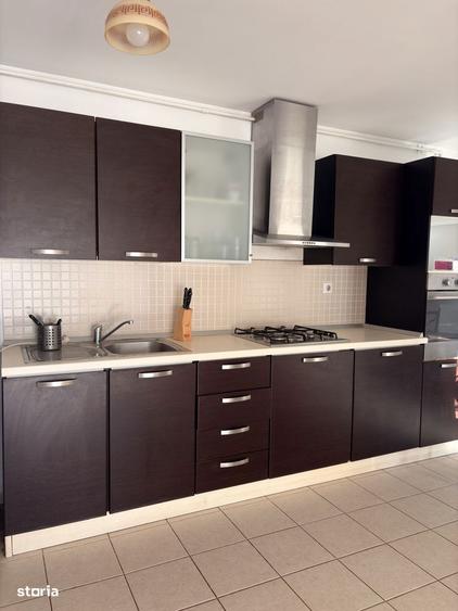 Apartament cu 6 camere, mobilat în Mărășești