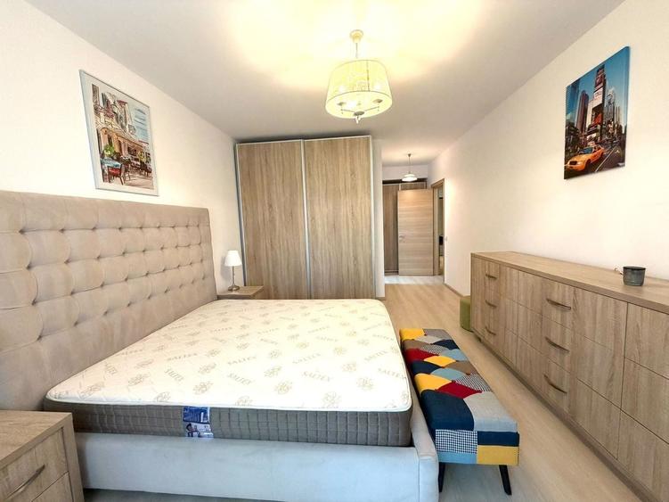 Apartament cu 3 camere, mobilat în Iancu Nicolae