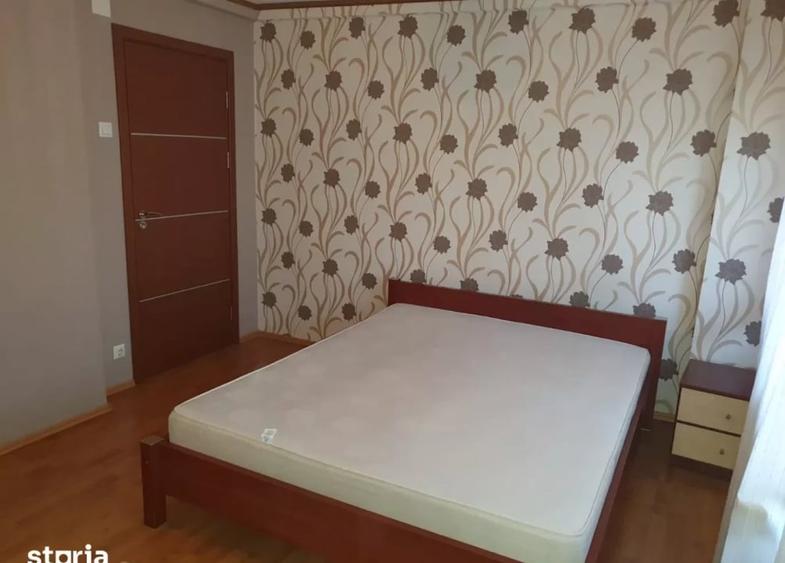 Apartament 3 camere -  decomandat - 9