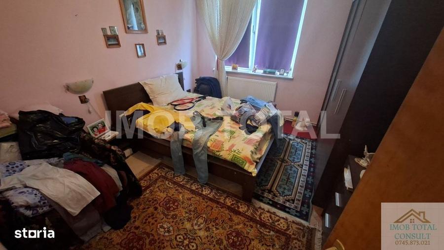 Apartament cu 2 camere semidecomandat în Craiovei