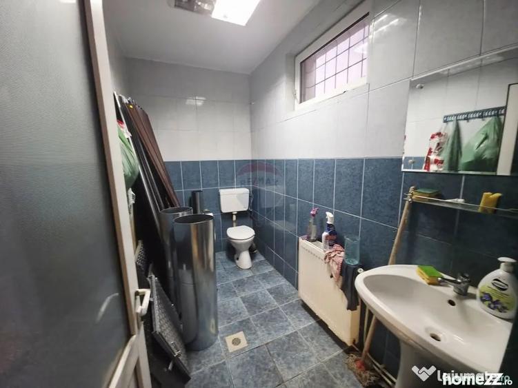 Spațiu comercial, de 115 mp, în Precista
