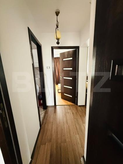 Apartament cu 3 camere decomandat, mobilat în Craiter