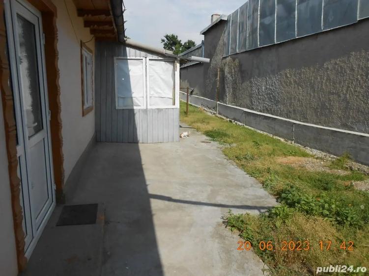 Casă cu 3 camere cu Teren 210 Mp în Brăilița