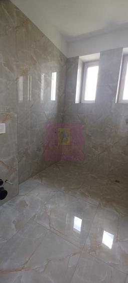 Casă cu 4 camere cu Teren 514 Mp în Nord
