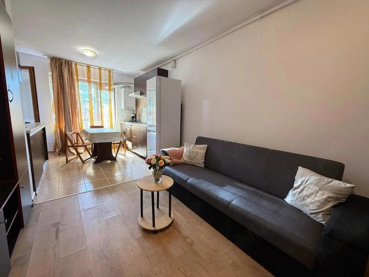 Apartament cu 2 camere semidecomandat în Vest