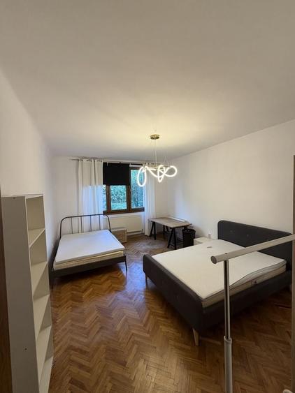 Apartament cu 3 camere în Ultracentral