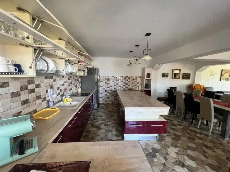 Spațiu comercial, de 324 mp, în Sovata