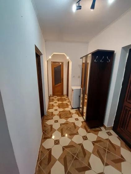 Apartament cu 2 camere decomandat, mobilat în Mărăști
