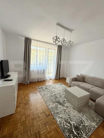 Apartament cu 3 camere decomandat, mobilat în Sud-Est