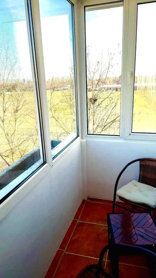 Apartament cu 2 camere decomandat în Văcăresti