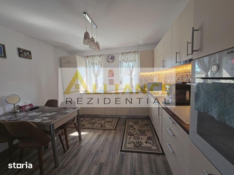 Casă cu 3 camere cu Teren 300 Mp în Berceni