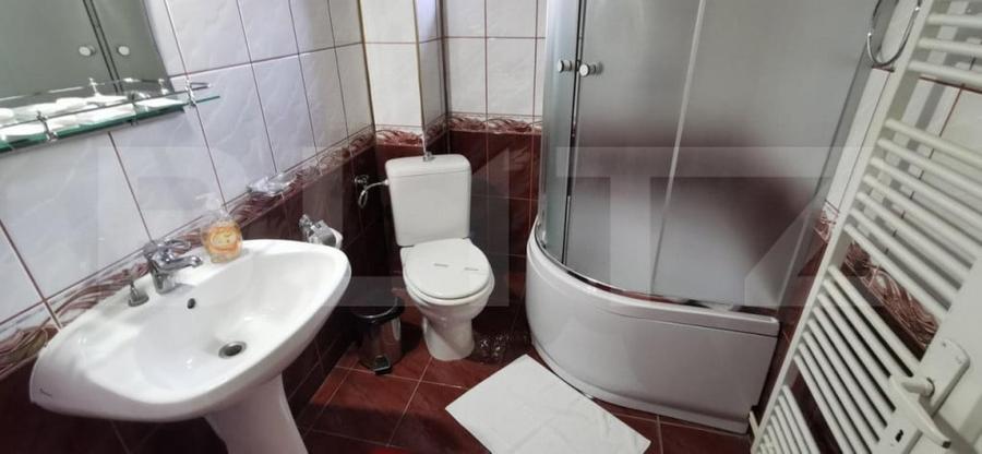 Casă cu 5 camere cu Teren 760 Mp în Central