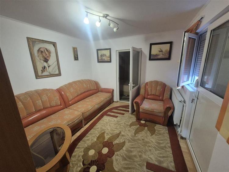 Casă individuală cu 3 camere cu Teren 198 Mp în Central