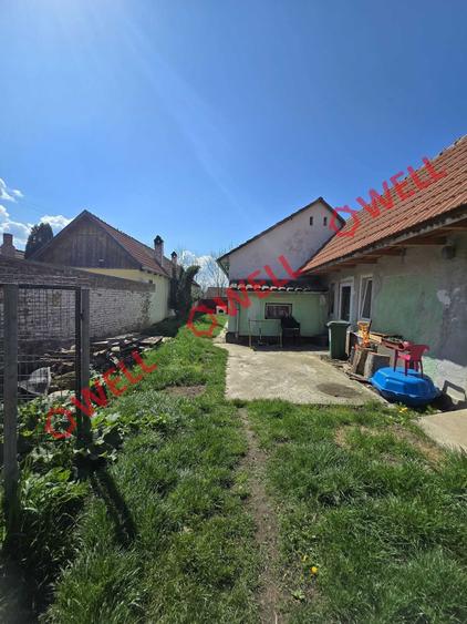 Casă cu 3 camere cu Teren 788 Mp în Coșeni
