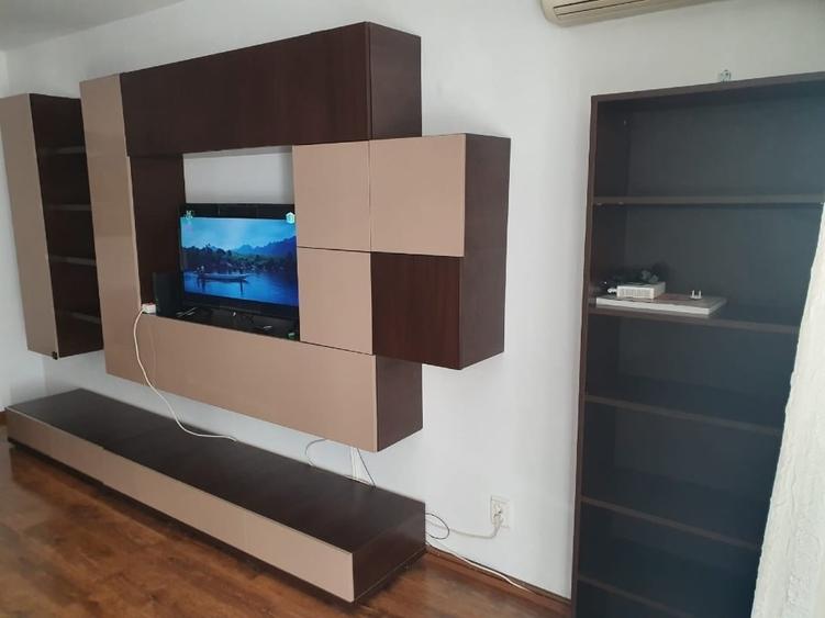 Apartament cu 2 camere decomandat în Crângași
