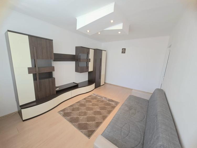 DE INCHIRIAT - Apartament 2 camere, Liliacului -Codlea - 1