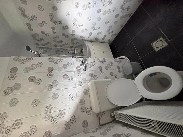 Apartament cu 3 camere decomandat în Valea Cerbului