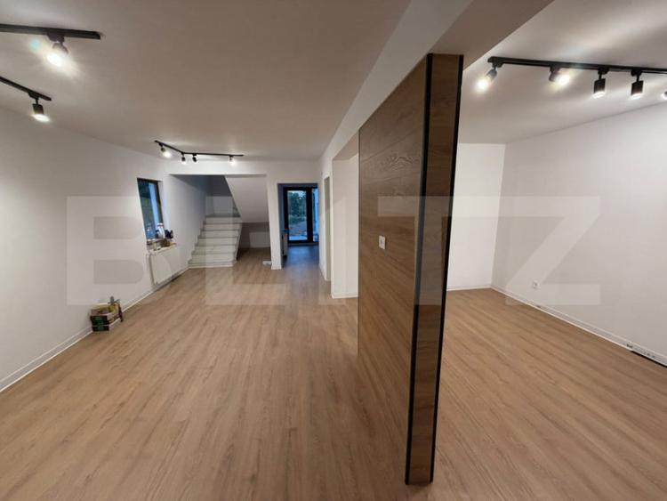 Casă cu 4 camere cu Teren 618 Mp în Central