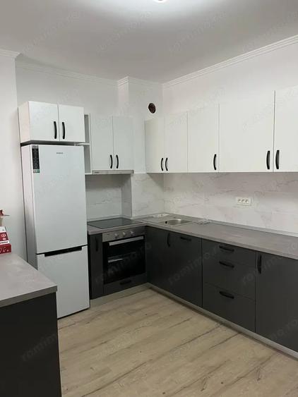 Apartament cu 2 camere semidecomandat în Torontalului