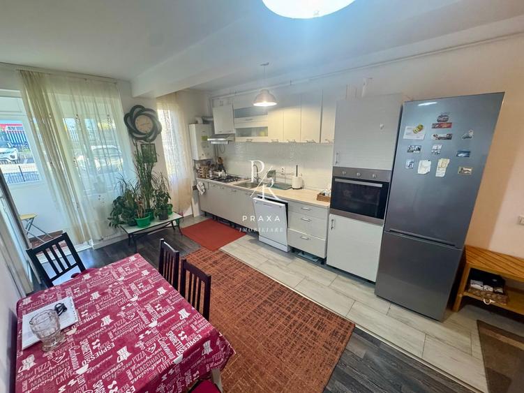 Apartament 3 camere, 50 mp, parter inalt, lift, parcare, zona Terra! - 3