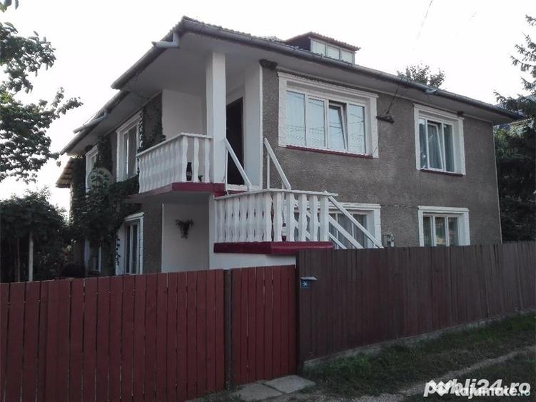 Casă cu 6 camere cu Teren 1000 Mp în Dumbrava