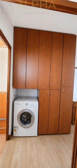 Apartament cu 2 camere decomandat în Calea Moldovei