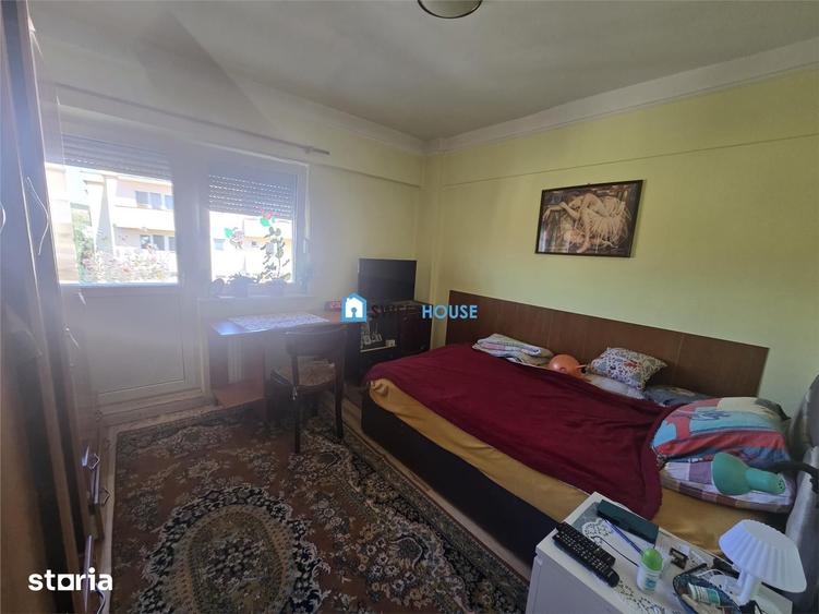 Apartament cu 4 camere în Central