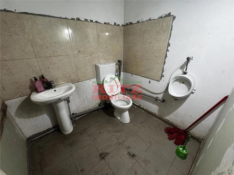 Spațiu comercial, de 97 mp, în Orașul de Jos