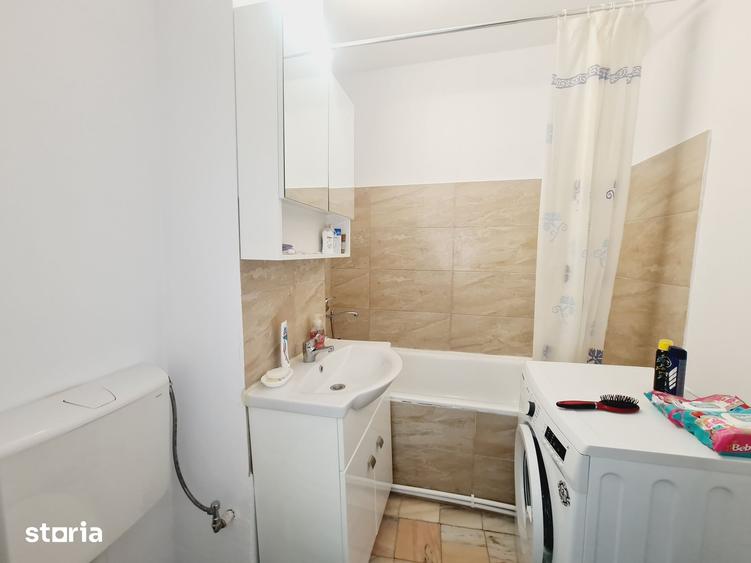 Garsonieră decomandată în Cug