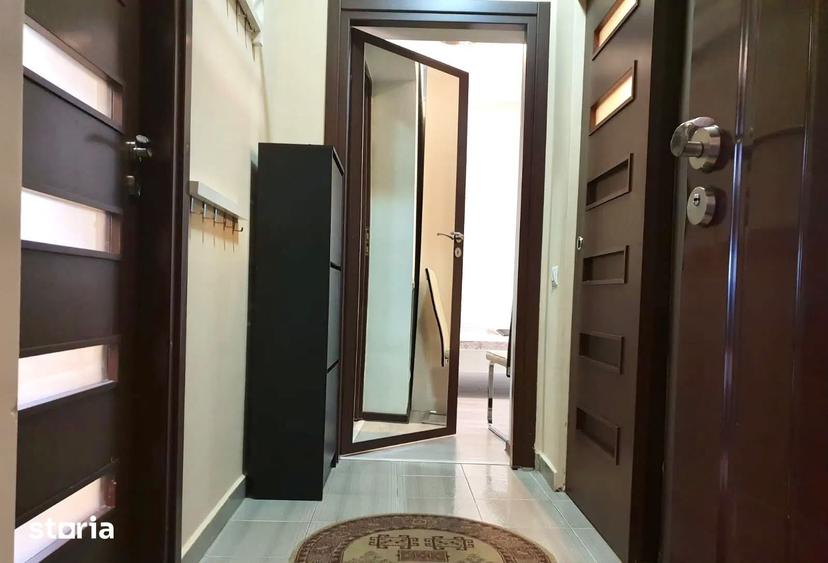 Apartament cu 3 camere decomandat în Grivița