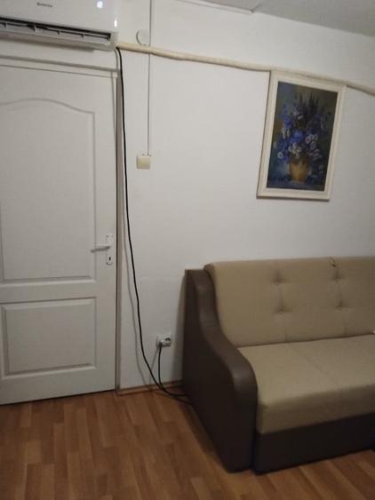 Apartament cu 2 camere semidecomandat în Intim