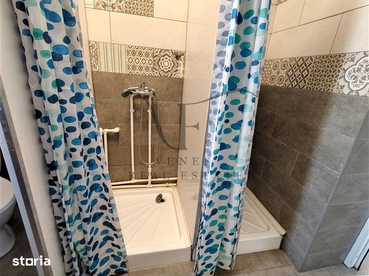 Casă cu 9 camere cu Teren 212 Mp în Eminescu
