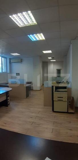 Spațiu comercial, de 210 mp, în George Enescu