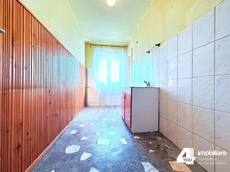 Apartament cu 2 camere decomandat în Fortuna