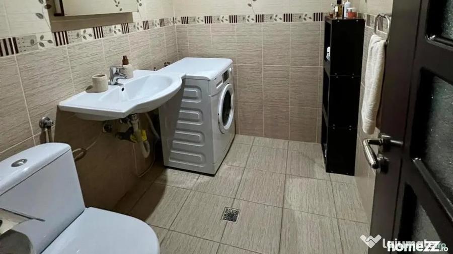 Apartament cu 3 camere decomandat în Colentina