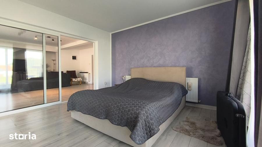 Casă cu 3 camere cu Teren 543 Mp în Ilia