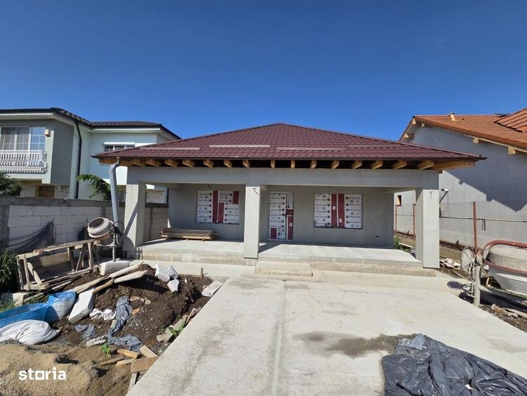 Casă cu 4 camere cu Teren 530 Mp în Cumpăna