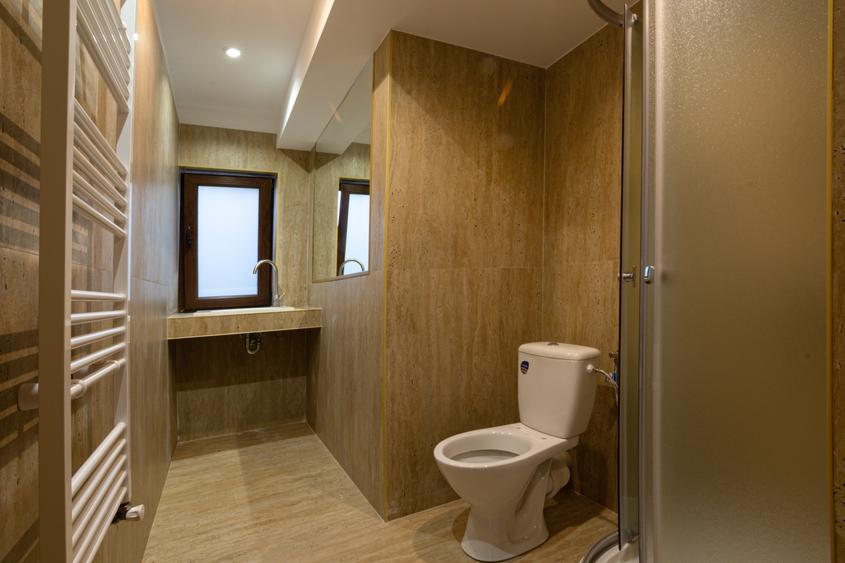 Duplex cu 3 camere cu Canalizare în Tunari